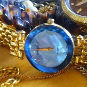 Lot of great jewlery Michael kors